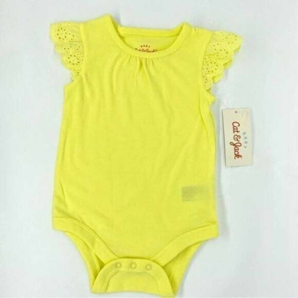 Cat & Jack Yellow Eyelet Flutter Sleeve Bodysuit Onsie New 18 Months - Picture 1 of 7